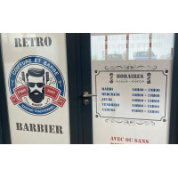 Autocollant micro-perforé pour vitrine