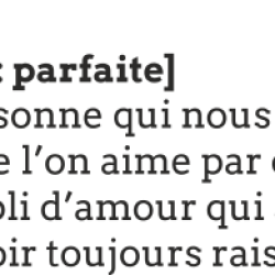 Sticker Maman lettrage définition