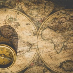 Papier peint Panoramique Boussole Mappemonde