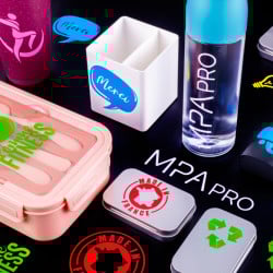 Autocollant vinyle à la forme