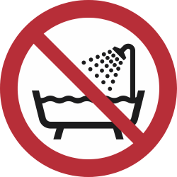 P026- ISO 7010 - Panneau Ne pas utiliser ce dispositif dans une baignoire, une douche ou un réservoir rempli d’eau
