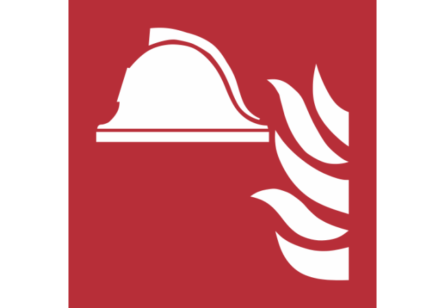 F004 - ISO 7010 - Panneau Ensemble d’équipements de lutte contre l’incendie